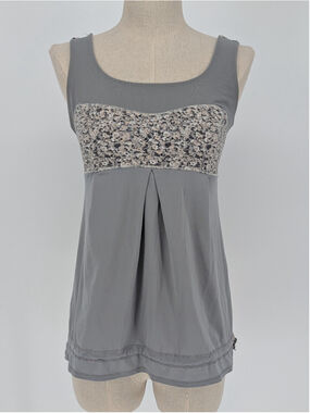 Lululemon Elevate Tank 6 Ambient Grey Petite Fleur Floral Cinch Hem Run